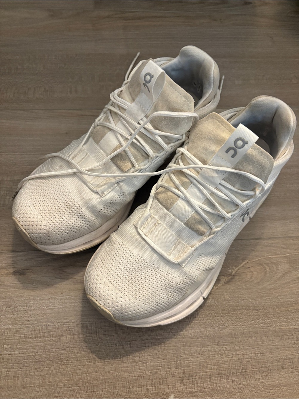 On Running Women’s White/Off-White Sneakers